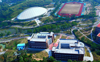 ����ʦ����ѧ�麣��УУ԰���